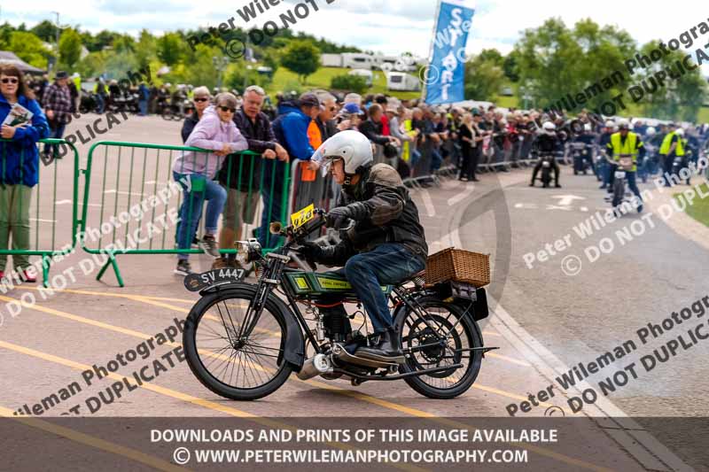 Vintage motorcycle club;eventdigitalimages;no limits trackdays;peter wileman photography;vintage motocycles;vmcc banbury run photographs